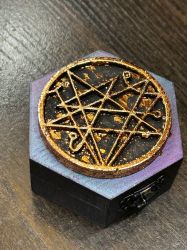 Амулет НЕКРОНОМИКОНА, Шкатулка-активатор, зарядка для предметов силы, Магическая шкатулка Соломона, Звезда Соломона, Активатор амулетов, Артефакт на заказ, Активатор амулетов на удачу,