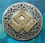 Рунический амулет