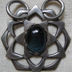 Добавлены три новых лота: Кольцо Ханиеля, Кольцо Вельзевула и пантакль Метальхина.